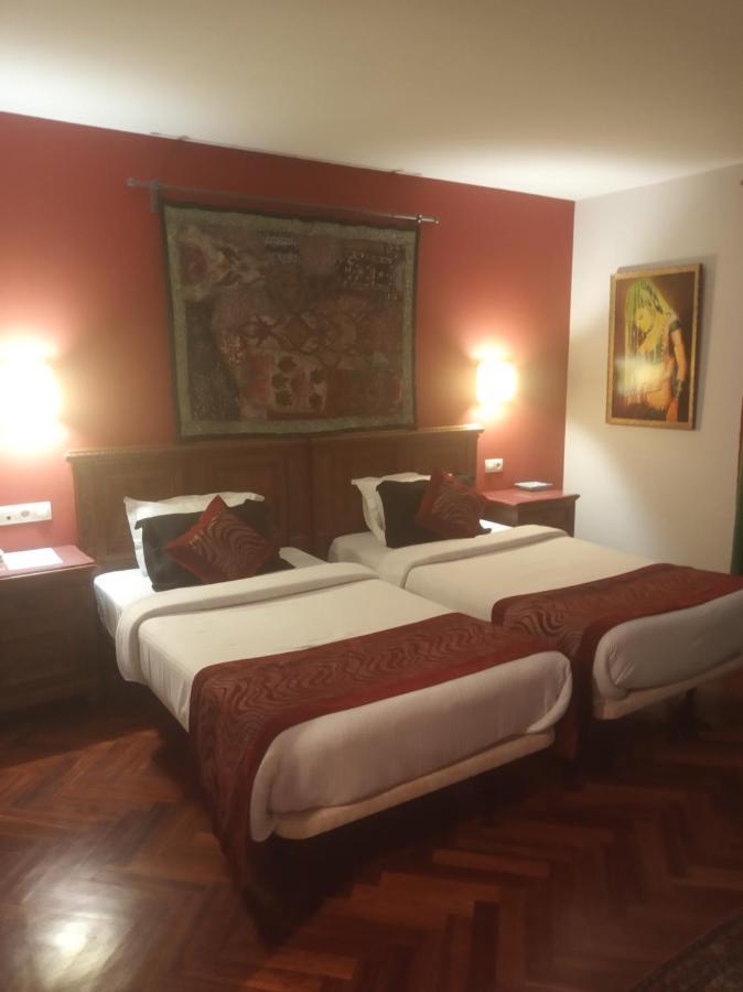 Hotel Kerala San Esteban de Pravia Bagian luar foto